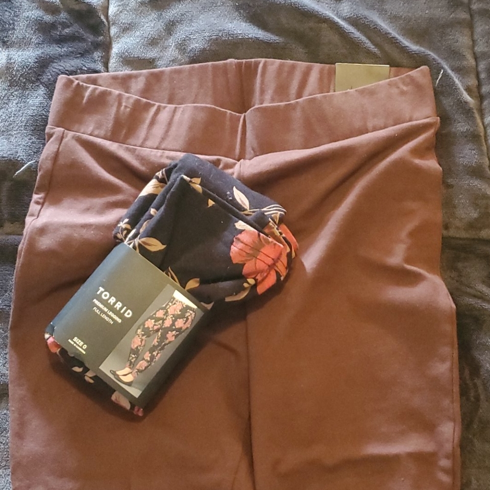 2 pairs NWT Torrid leggings